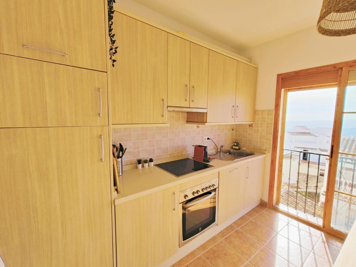 Modern, Bright And Comfortable Apartment With Shared Roof Terrace Канильяс-де-Асеитуно Экстерьер фото